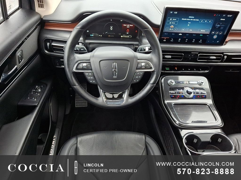 Used 2022 Lincoln Nautilus Reserve image 11