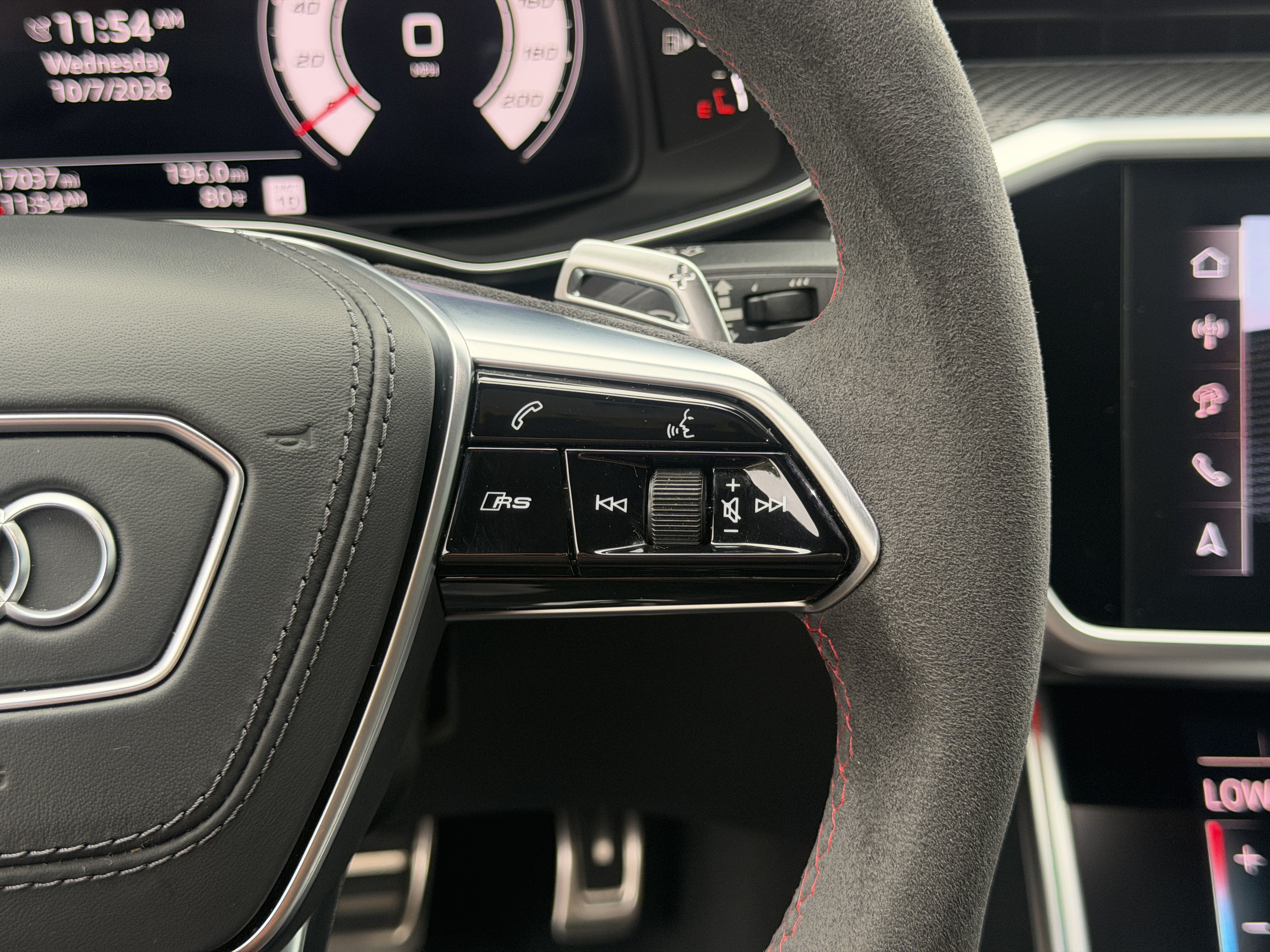 Certified 2026 Audi RS 7 Performance AWD/4WD image 34