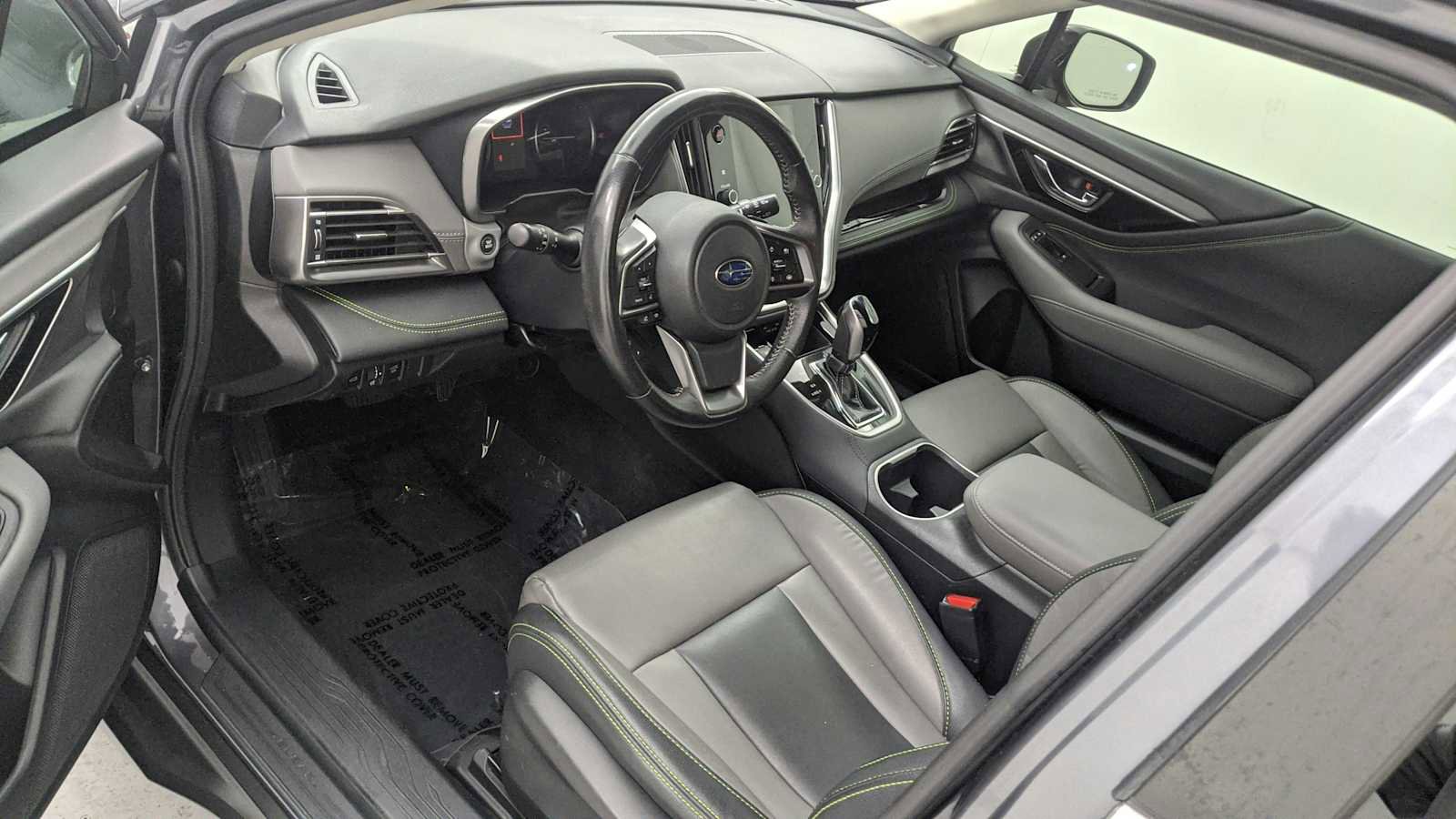 Used 2022 Subaru Outback Onyx Edition XT AWD/4WD image 13