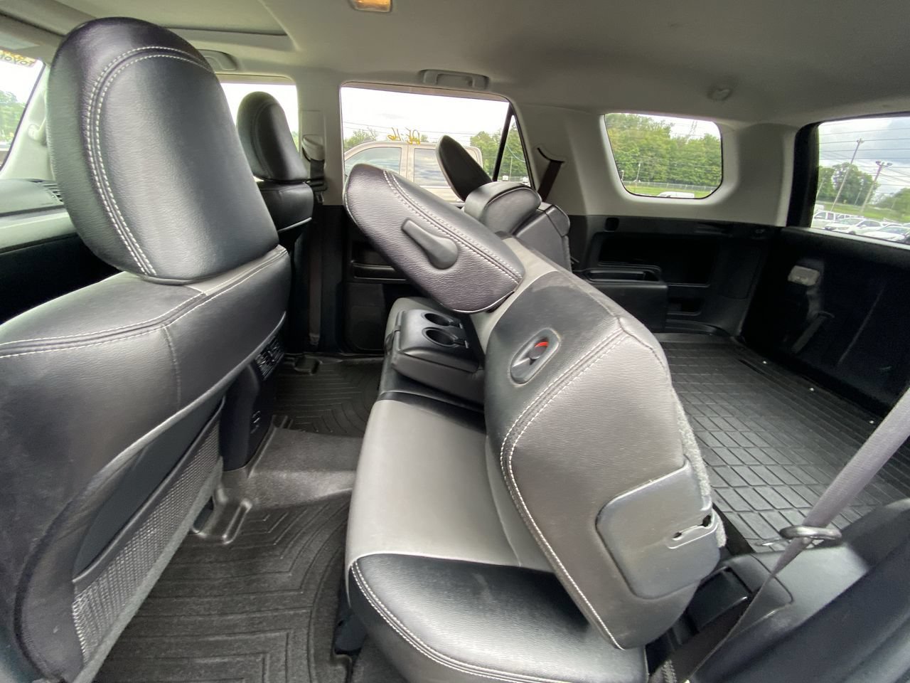 Used 2016 Toyota 4Runner SR5 Premium AWD/4WD image 8