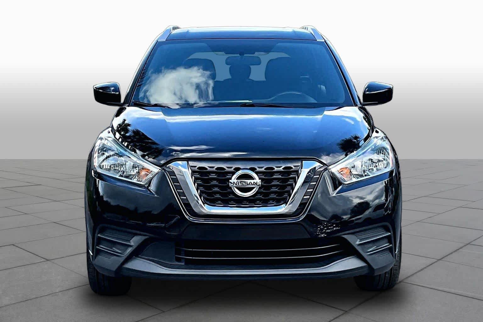 Used 2018 Nissan Kicks SV FWD image 7