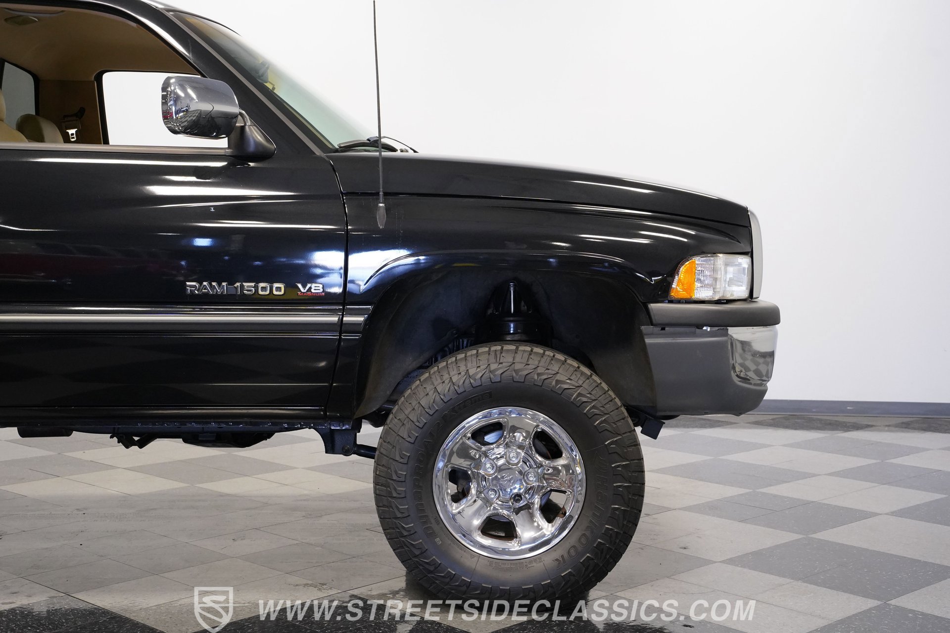 Used 1997 Dodge Ram 1500 Truck 4x4 Regular Cab image 30