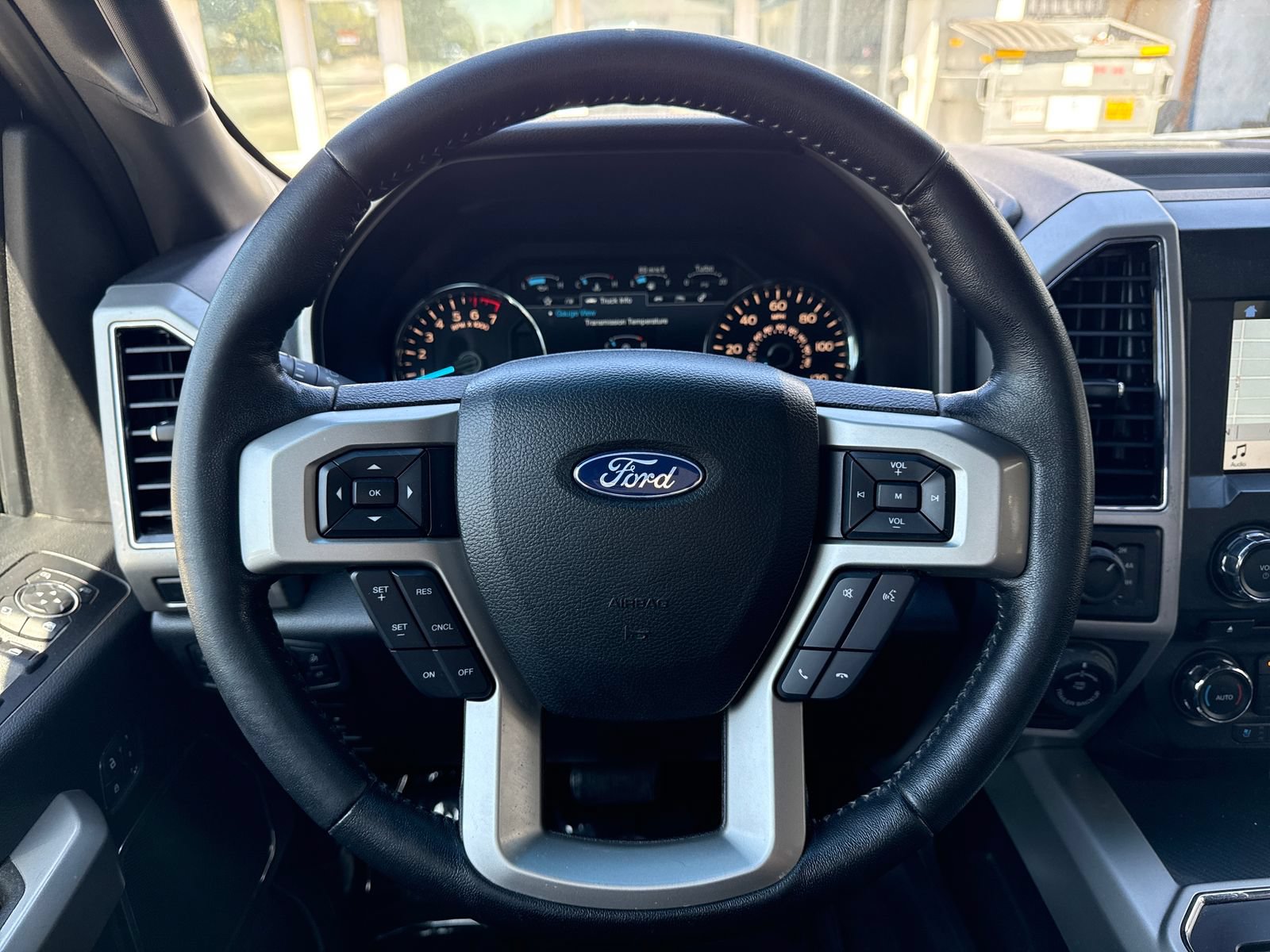 Used 2018 Ford F150 Lariat AWD/4WD image 14