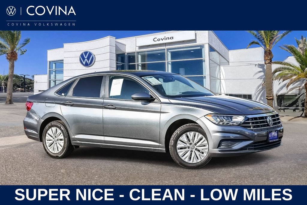 Used 2020 Volkswagen Jetta S image 1