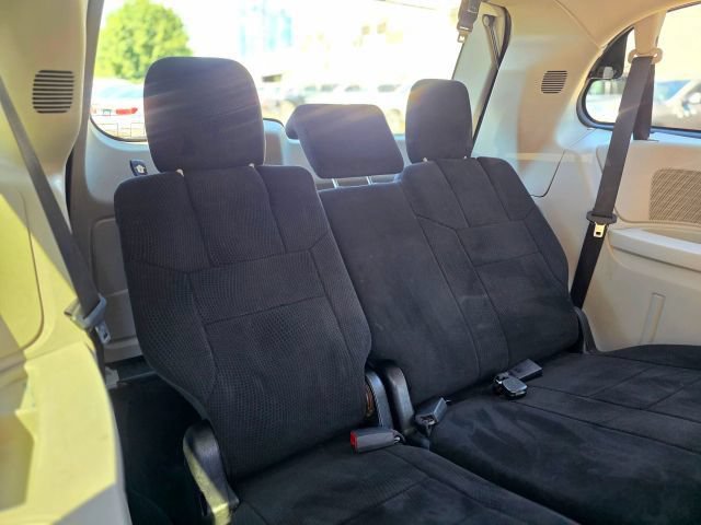 Used 2013 Dodge Grand Caravan SXT FWD image 51