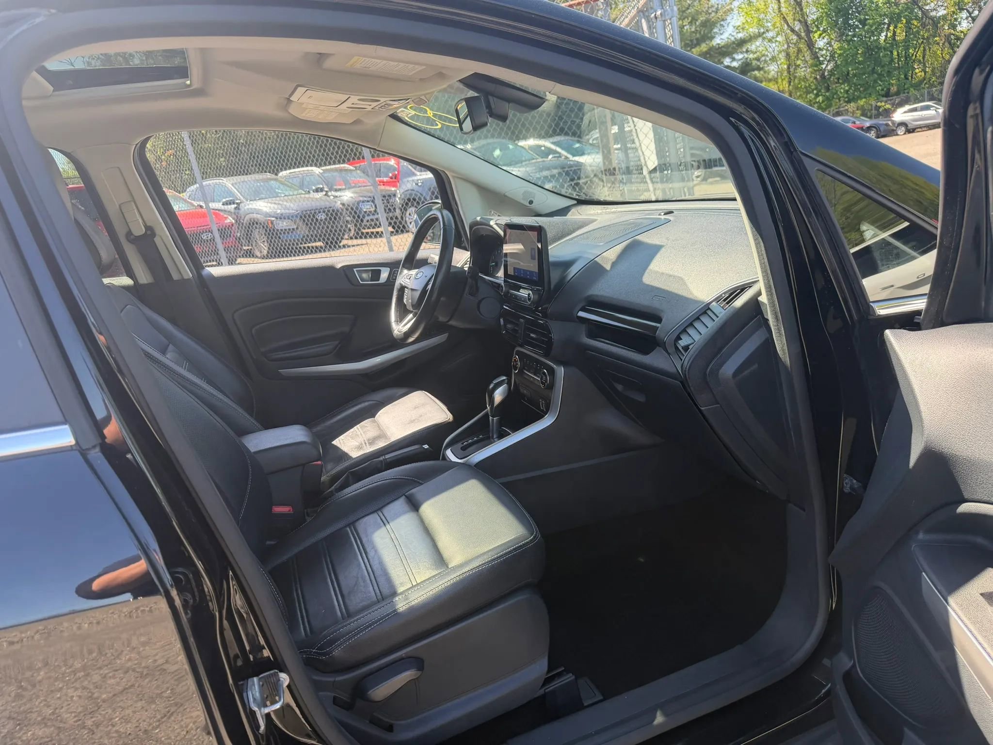 Used 2020 Ford EcoSport Titanium FWD image 27