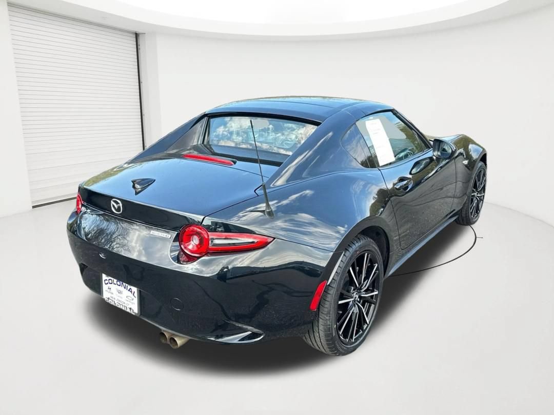Used 2025 MAZDA MX-5 Miata RF Grand Touring RWD image 5