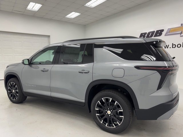 New 2026 Chevrolet Traverse LT w/ Sun and Wheel Package image 7