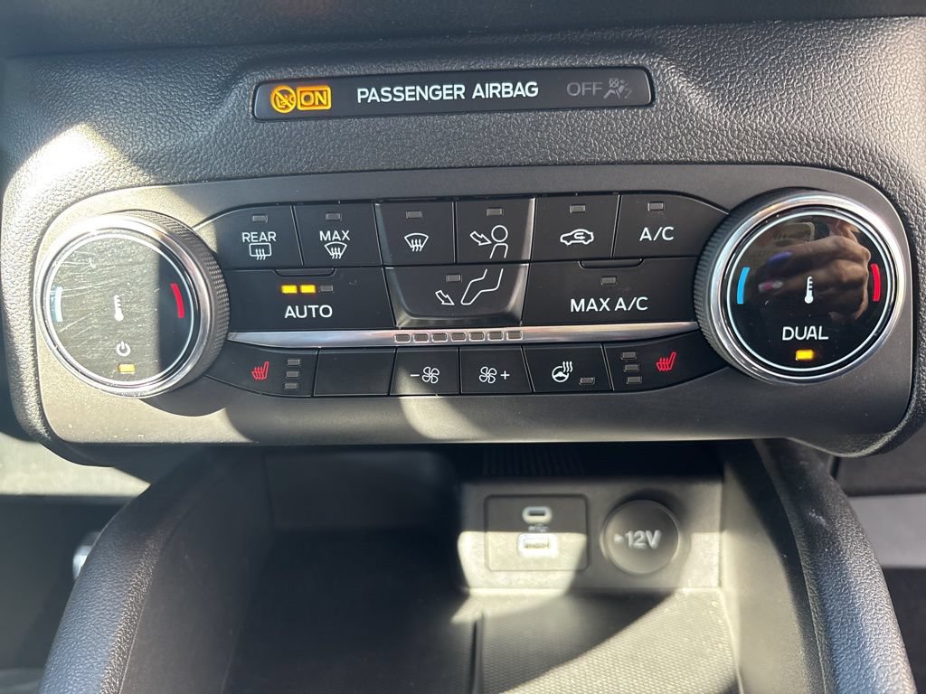 Used 2023 Ford Escape ST-Line AWD/4WD image 33