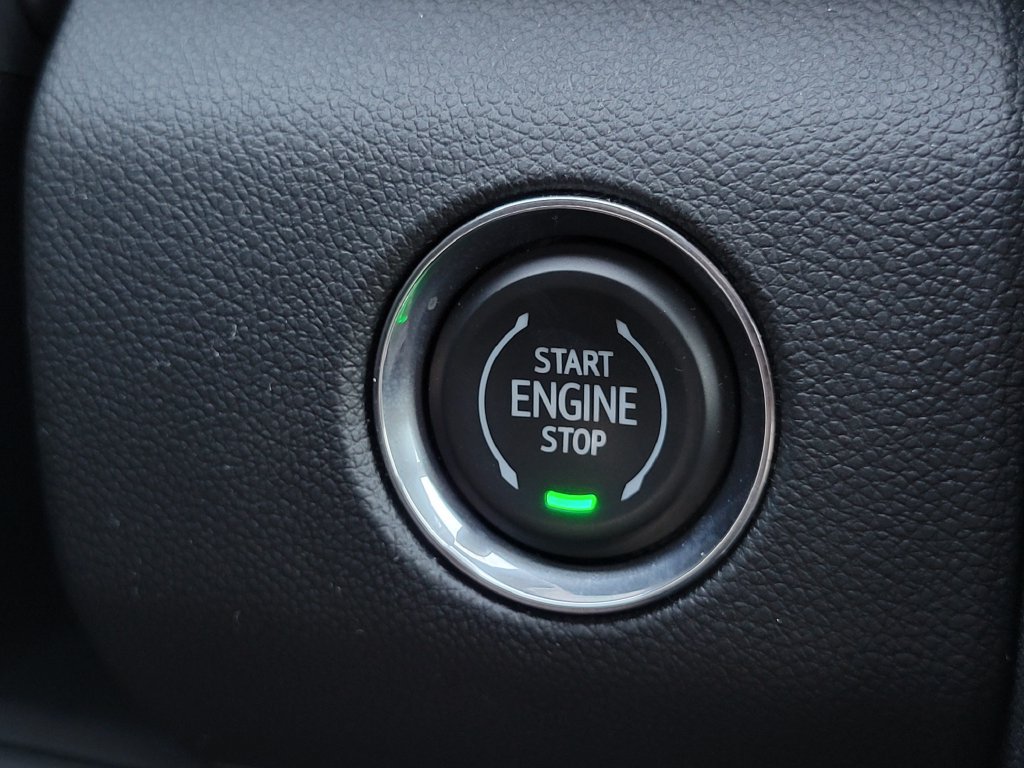 Used 2026 GMC Acadia Denali w/ Super Cruise Package FWD image 36