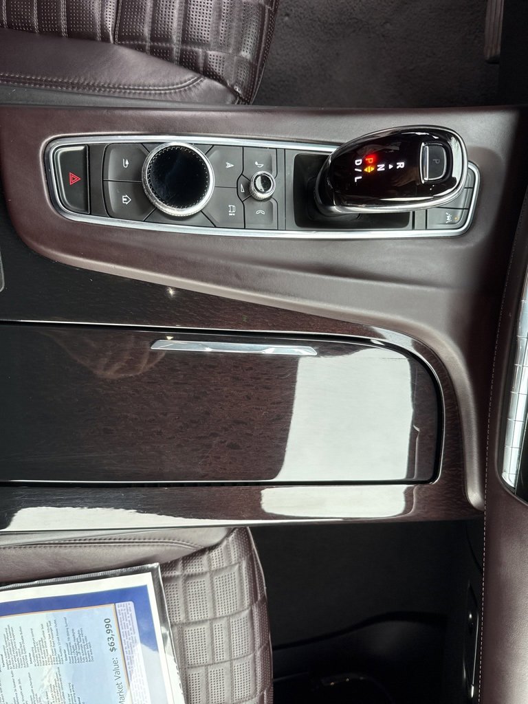 Used 2022 Cadillac Escalade ESV Premium Luxury Platinum image 38