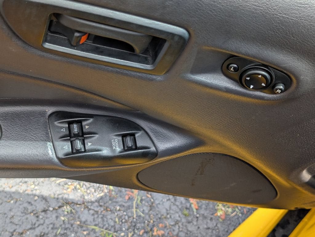 Used 2000 Plymouth Prowler RWD image 15