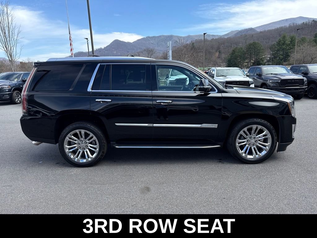 Used 2018 Cadillac Escalade Luxury w/ LPO, Radiant Package image 3