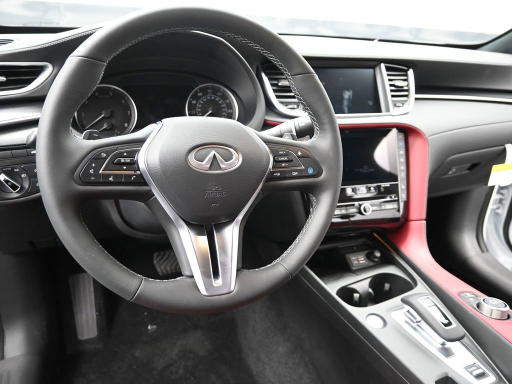 New 2025 INFINITI QX50 Sport image 16