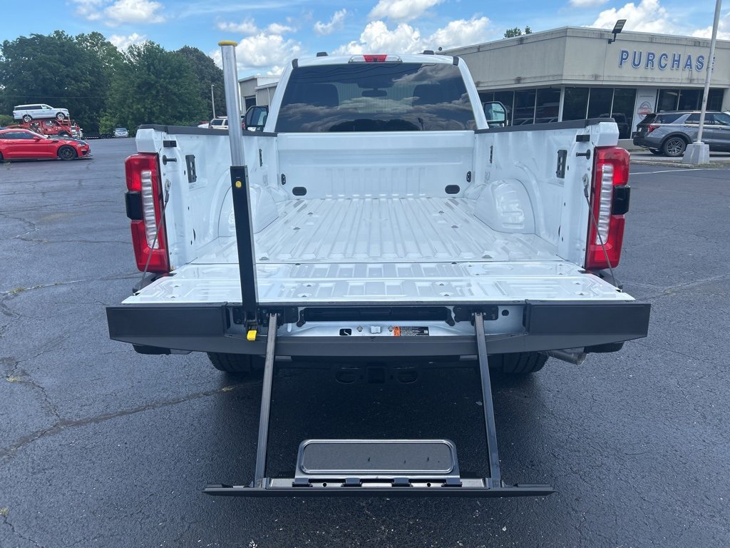 New 2025 Ford F350 XLT w/ 360-Degree Camera Package image 12