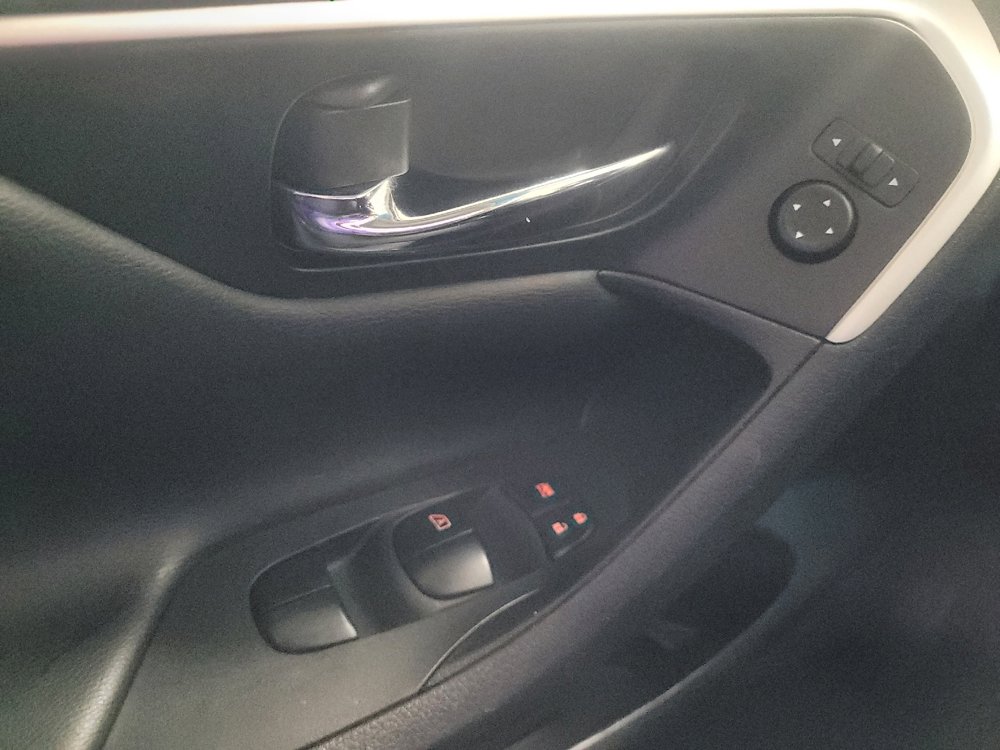 Used 2018 Nissan Altima 2.5 SV FWD image 27