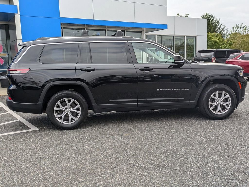 Used 2022 Jeep Grand Cherokee L Limited image 8