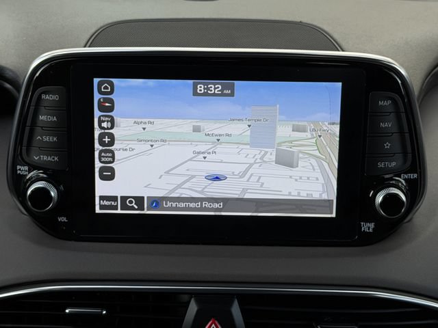 Used 2020 Hyundai Santa Fe Limited AWD/4WD image 17