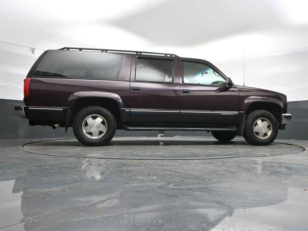 Used 1997 GMC Suburban 4WD w/ Marketing Opt Pkg 3 image 39