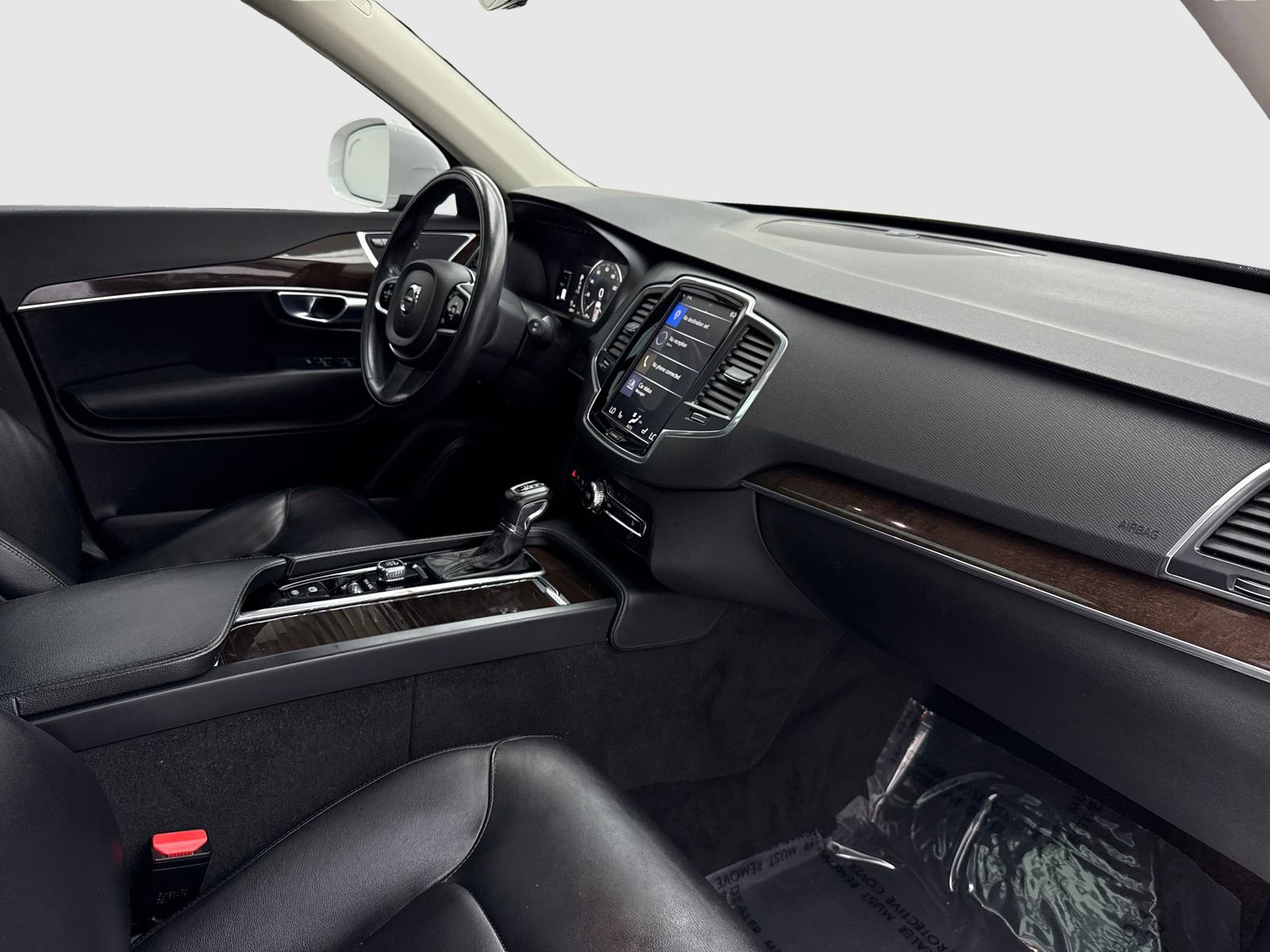 Used 2019 Volvo XC90 T5 Momentum w/ Protection Package Premier FWD image 44