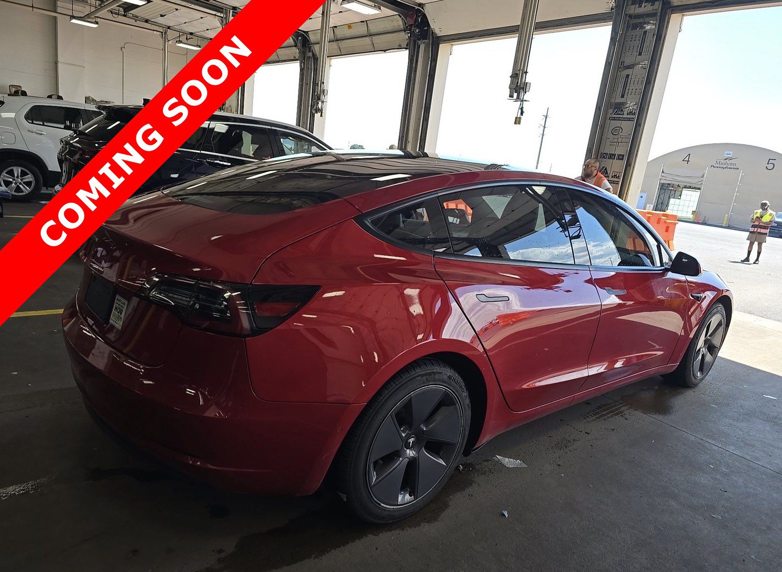 Used 2021 Tesla Model 3 Standard Range Plus RWD image 5
