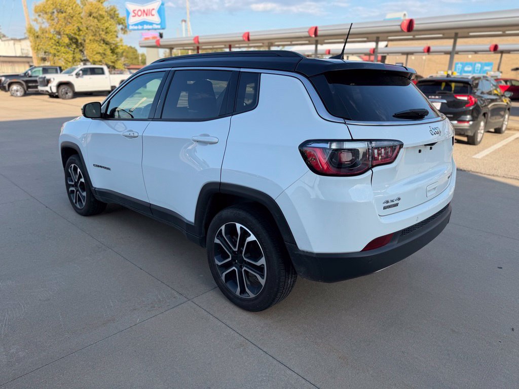 Used 2023 Jeep Compass Limited AWD/4WD image 5