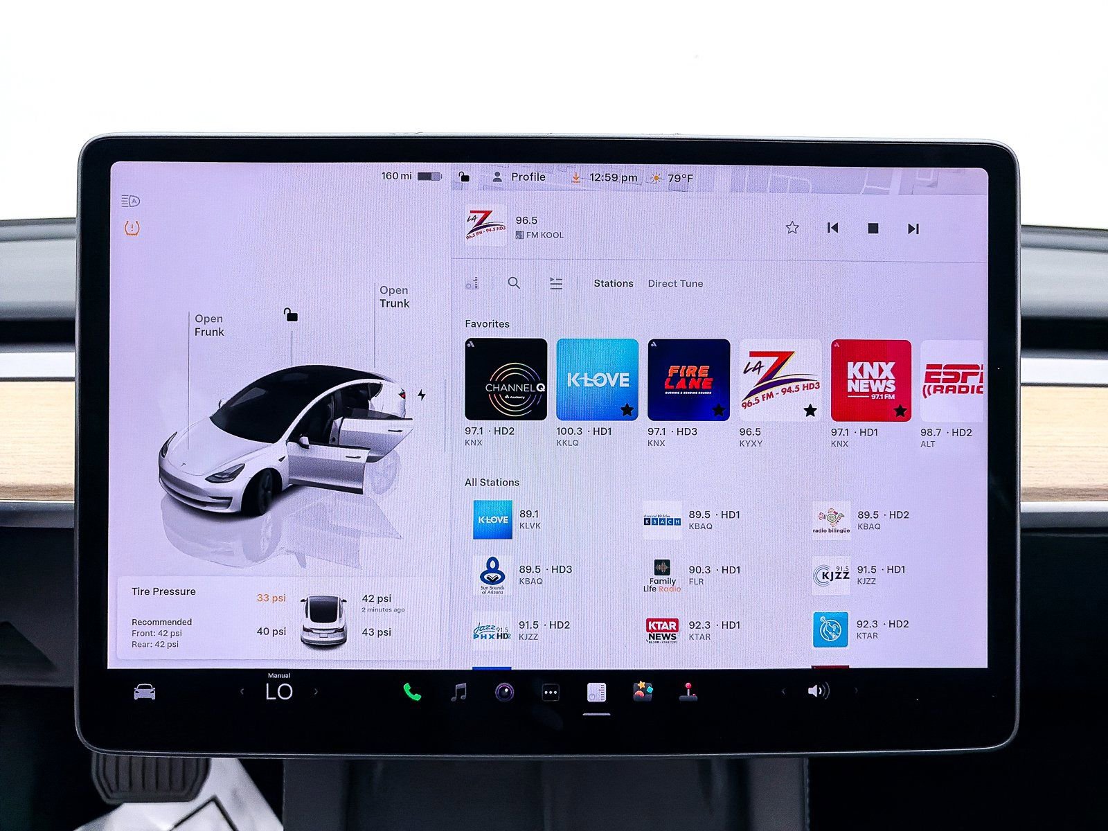 Used 2023 Tesla Model 3 Standard Range image 21