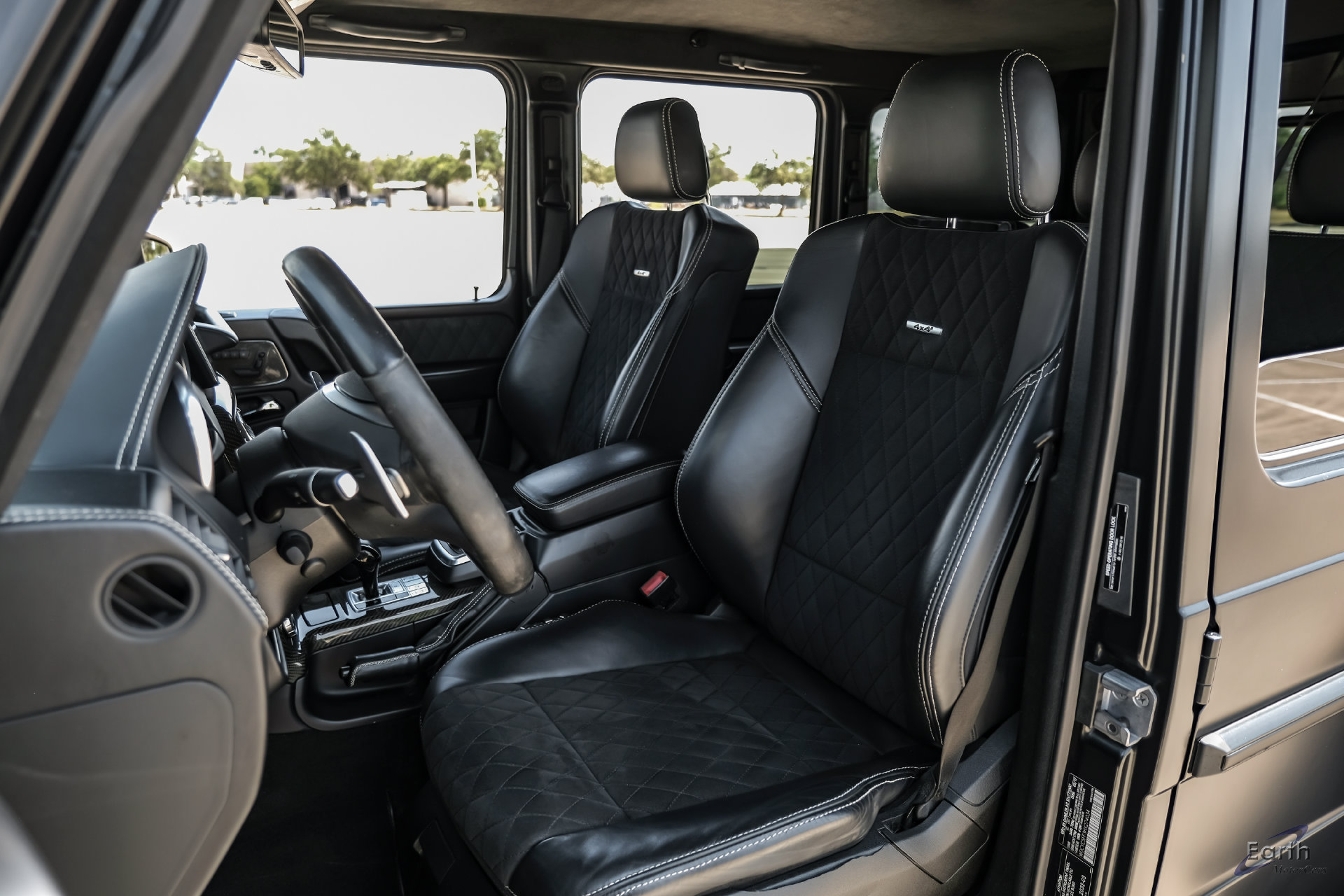Used 2017 Mercedes-Benz G 550 Squared image 39