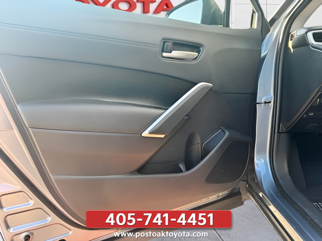 Used 2026 Toyota Corolla Cross XLE w/ Convenience Package FWD image 34