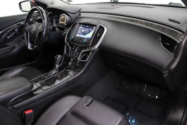 Used 2015 Buick LaCrosse Leather AWD/4WD image 26