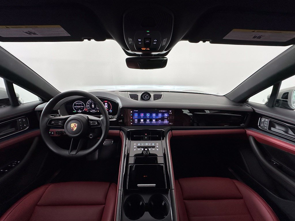 Used 2026 Porsche Panamera RWD image 6