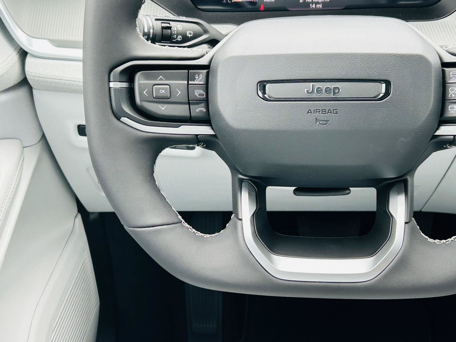 New 2026 Jeep Cherokee Laredo AWD/4WD image 16
