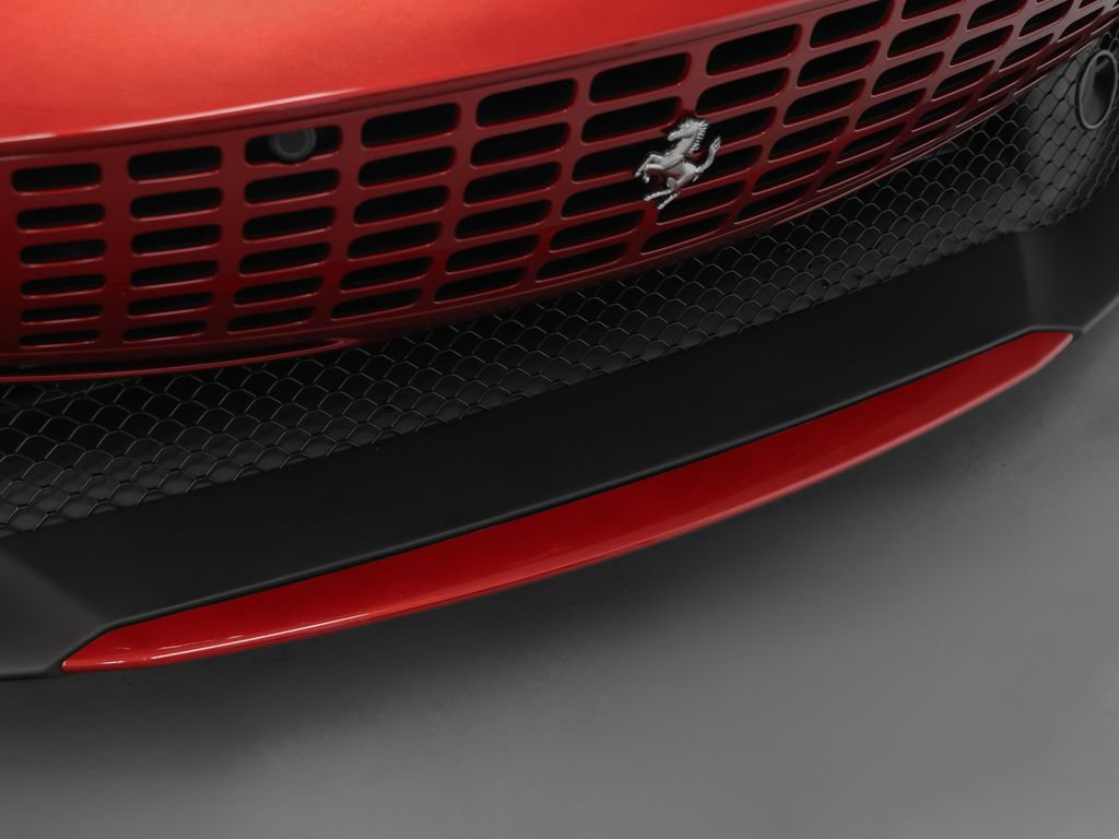 Certified 2022 Ferrari Roma RWD image 6