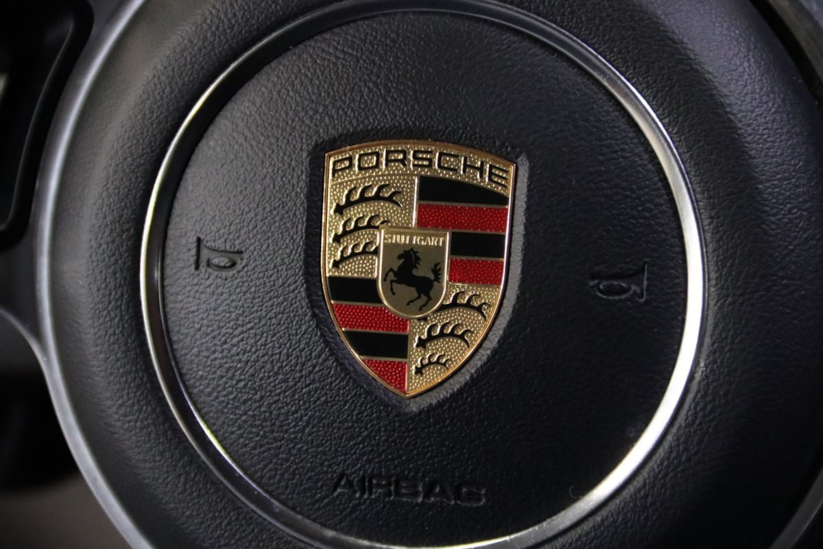 Used 2022 Porsche Cayenne Platinum Edition AWD/4WD image 23