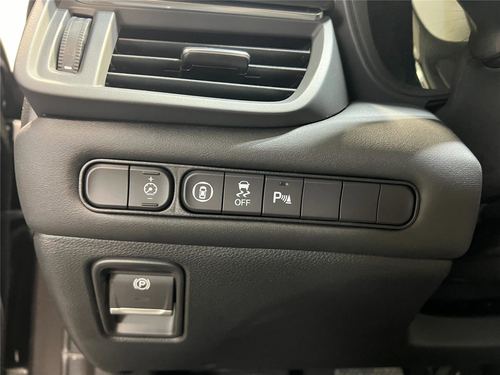 New 2025 Acura TLX w/ Technology Package image 18