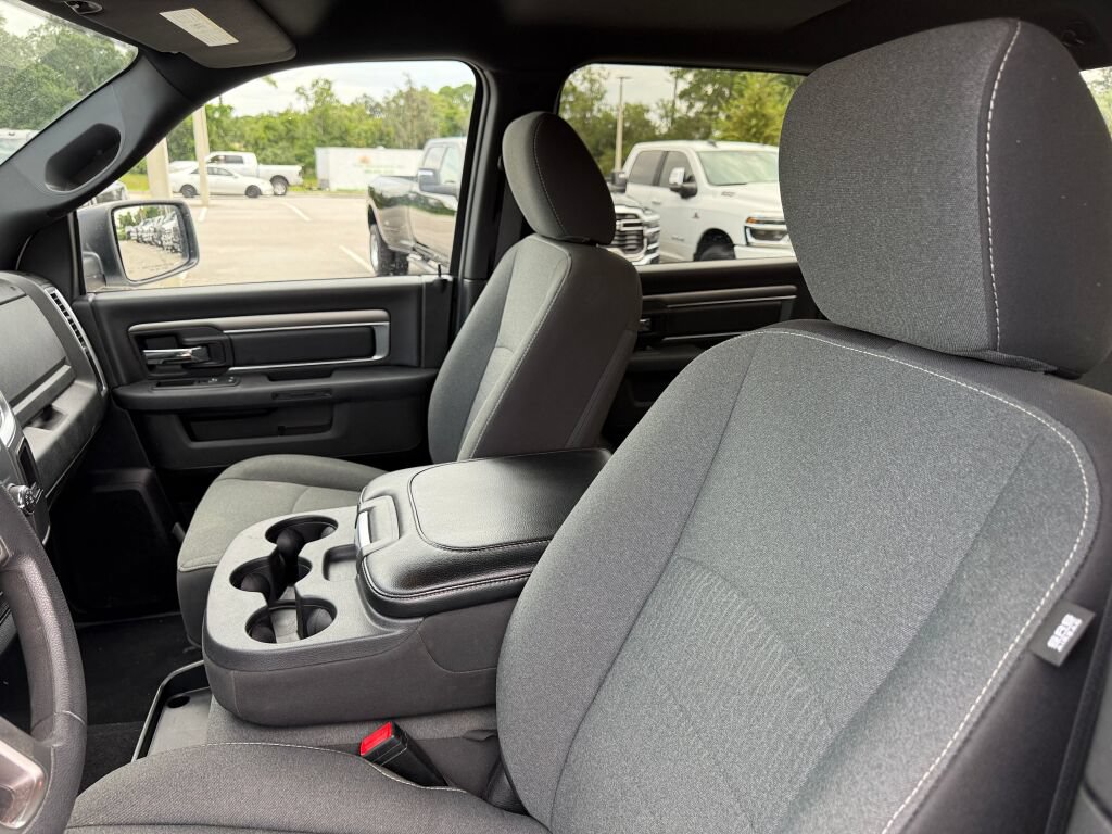Used 2024 RAM 1500 Warlock RWD image 20