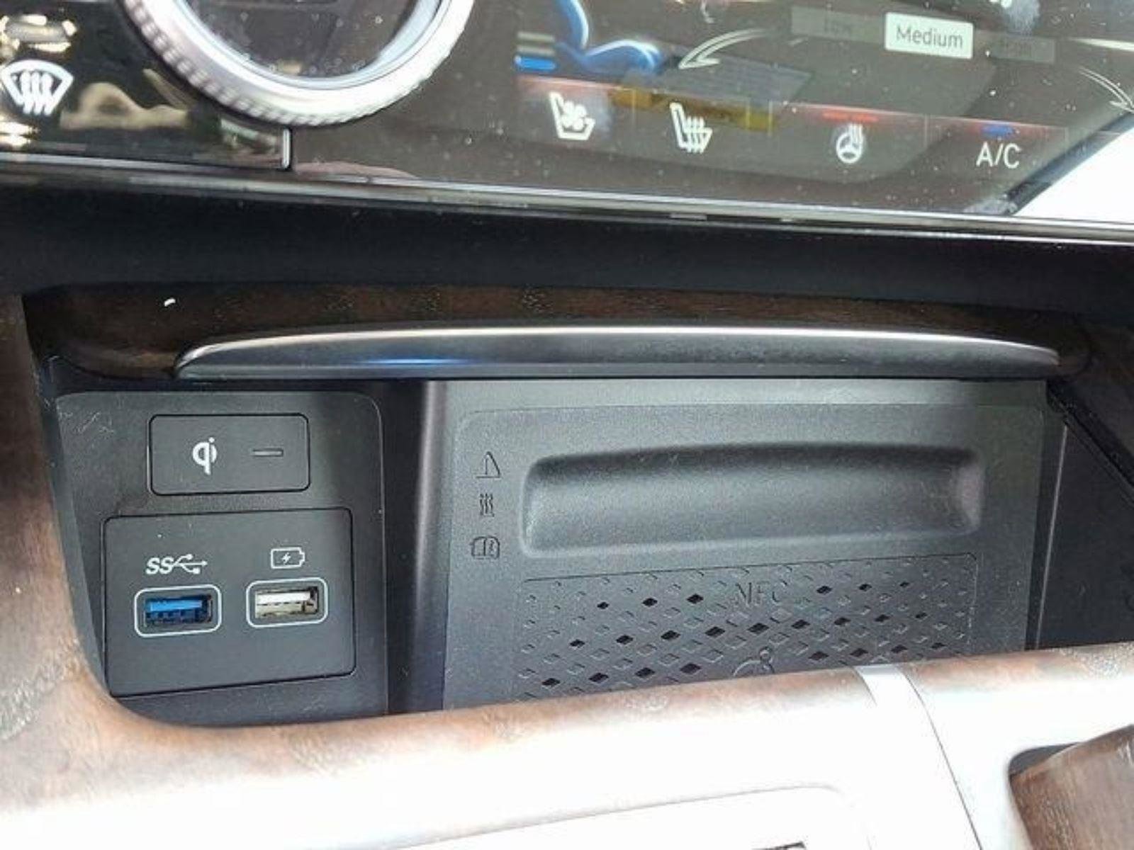 Used 2023 Genesis GV80 3.5T w/ Advanced Package image 26