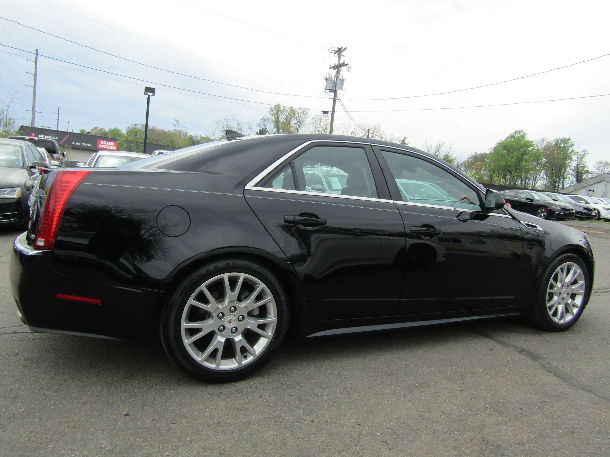 Used 2013 Cadillac CTS Performance image 8