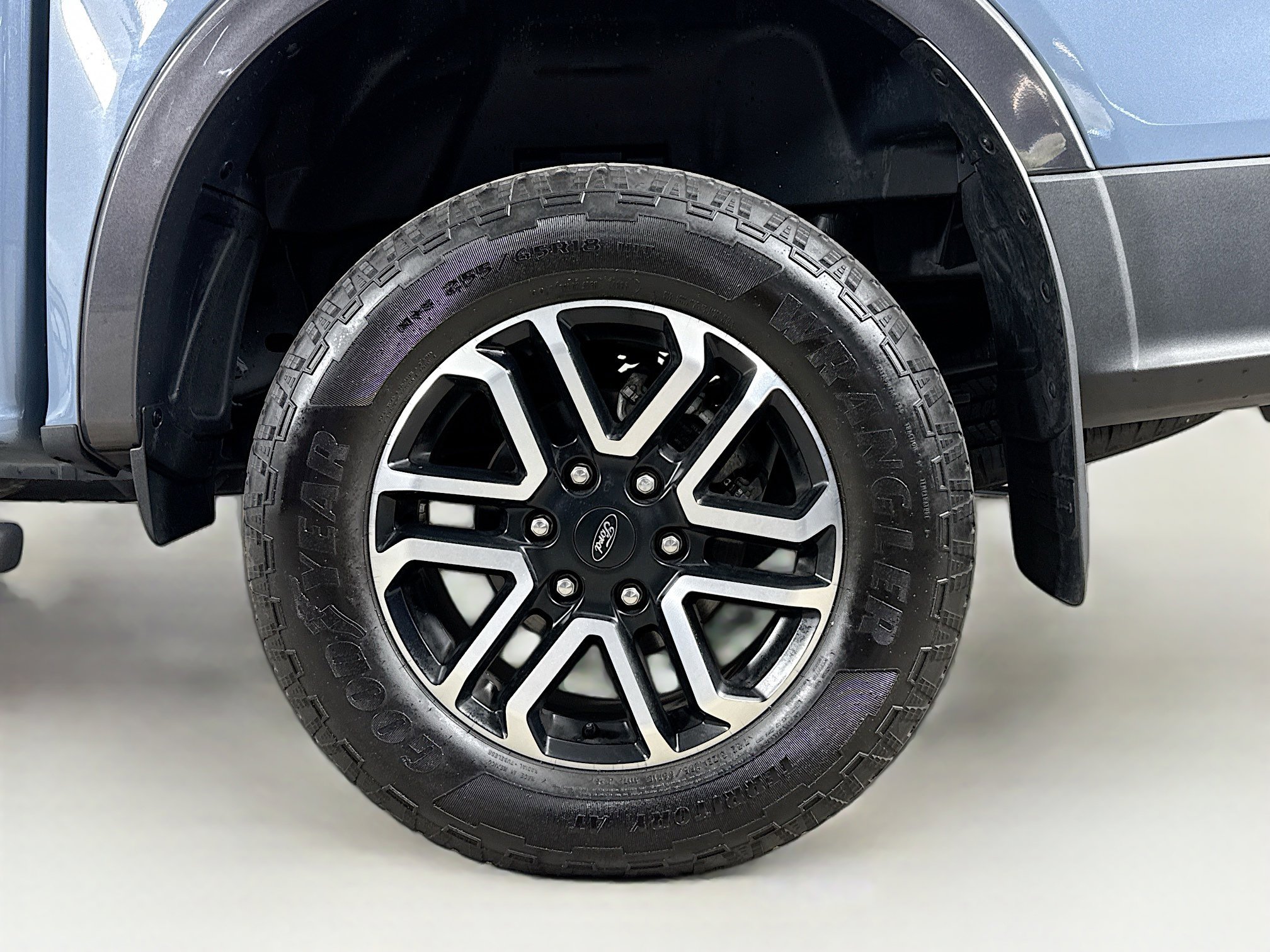 Used 2024 Ford Ranger Lariat w/ Advanced Towing Package image 37