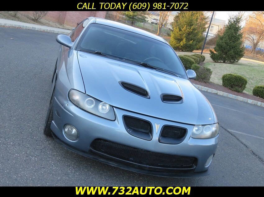 Used 2005 Pontiac GTO image 14
