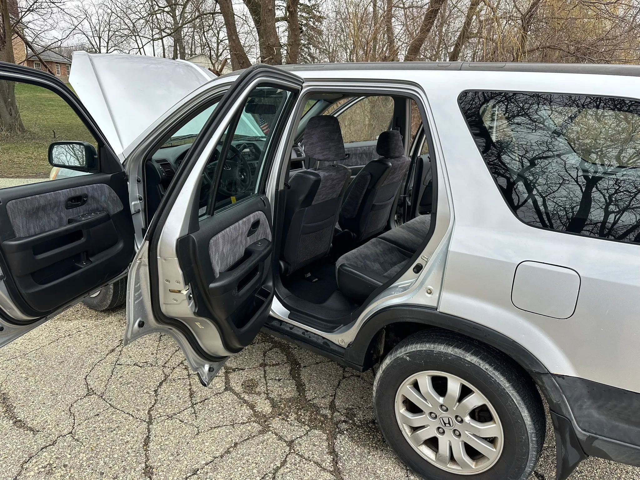 Used 2003 Honda CR-V LX image 11