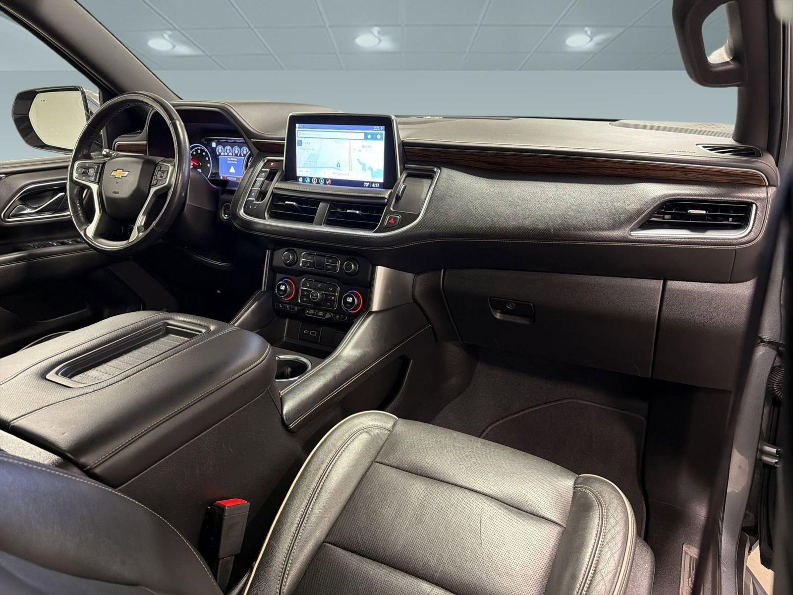 Used 2021 Chevrolet Tahoe Premier w/ Premium Package AWD/4WD image 28
