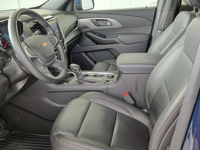 Used 2023 Chevrolet Traverse LT image 24