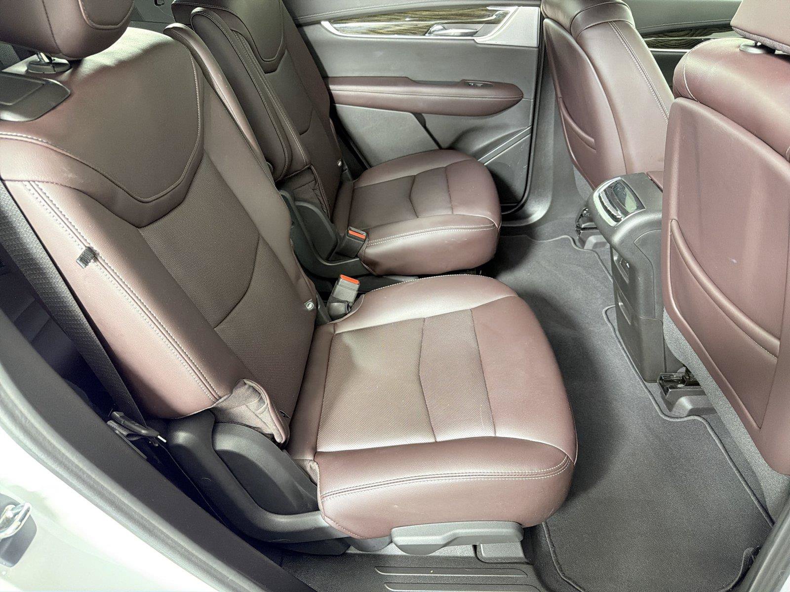 Used 2023 Cadillac XT6 Premium Luxury FWD image 15