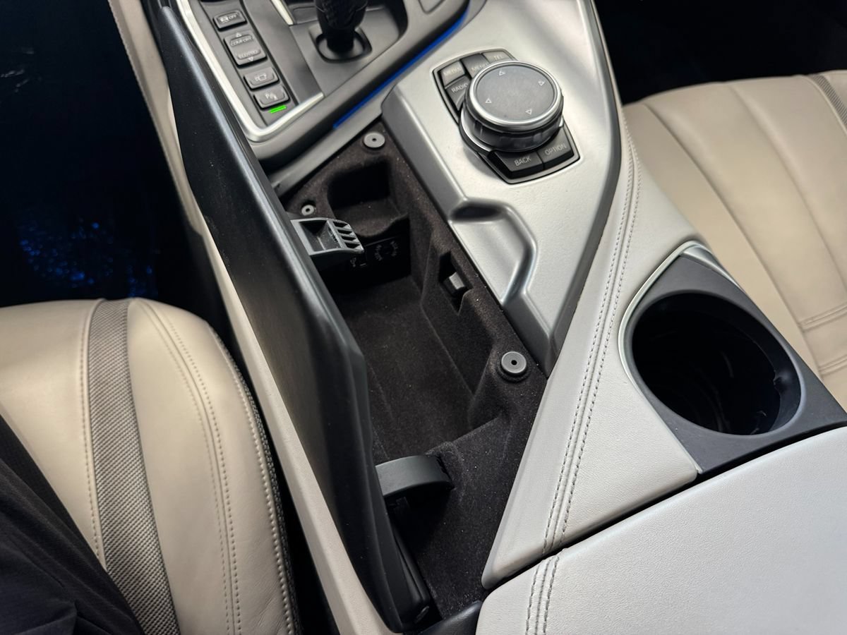 Used 2016 BMW i8 AWD/4WD image 41