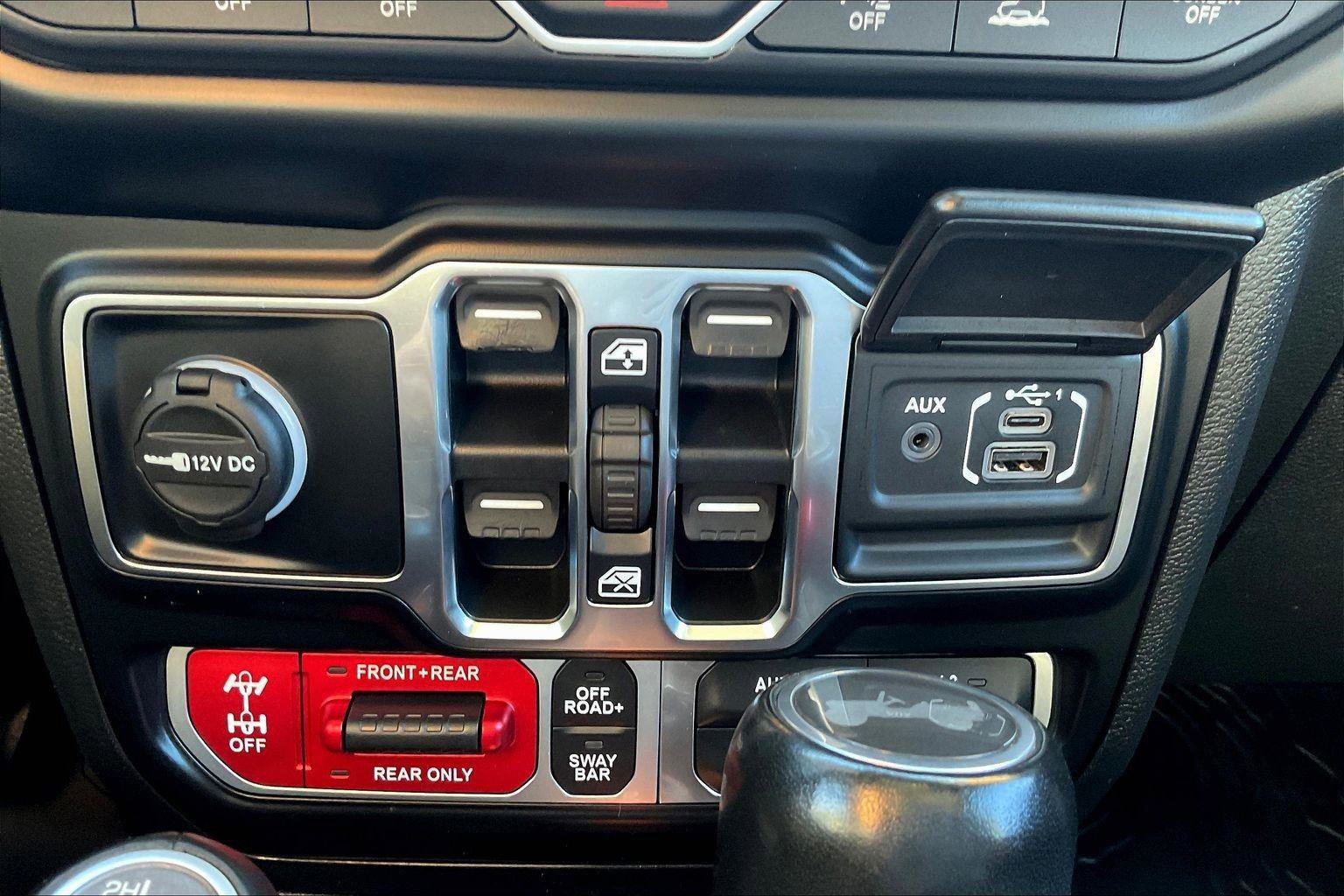 Used 2022 Jeep Wrangler Unlimited Rubicon w/ Steel Bumper Group image 26