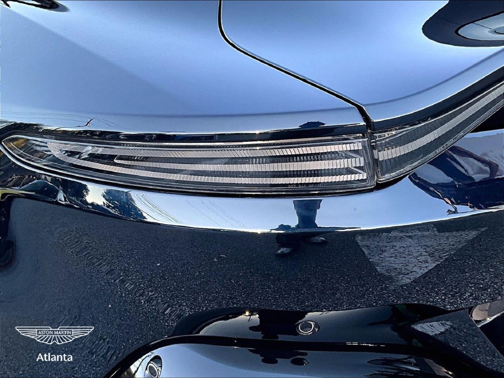 Used 2020 Aston Martin V8 Vantage Coupe RWD image 25