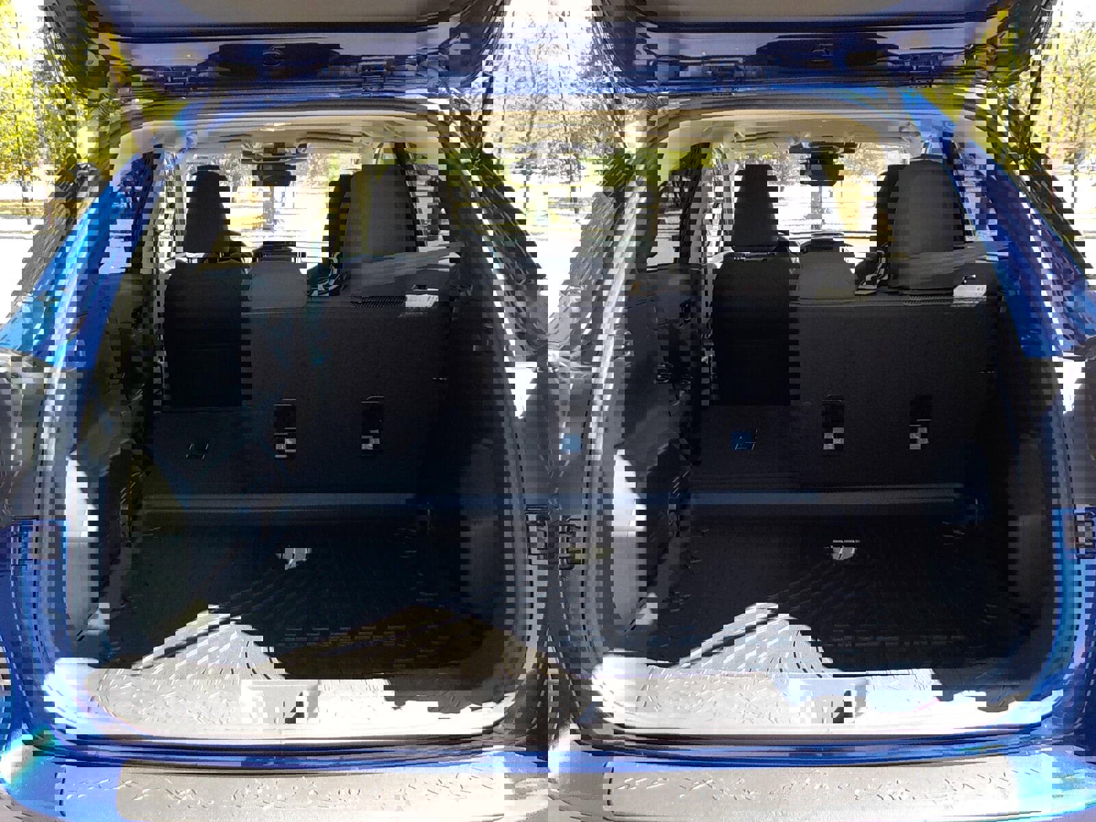 Used 2024 Subaru Crosstrek 2.0i Premium image 9