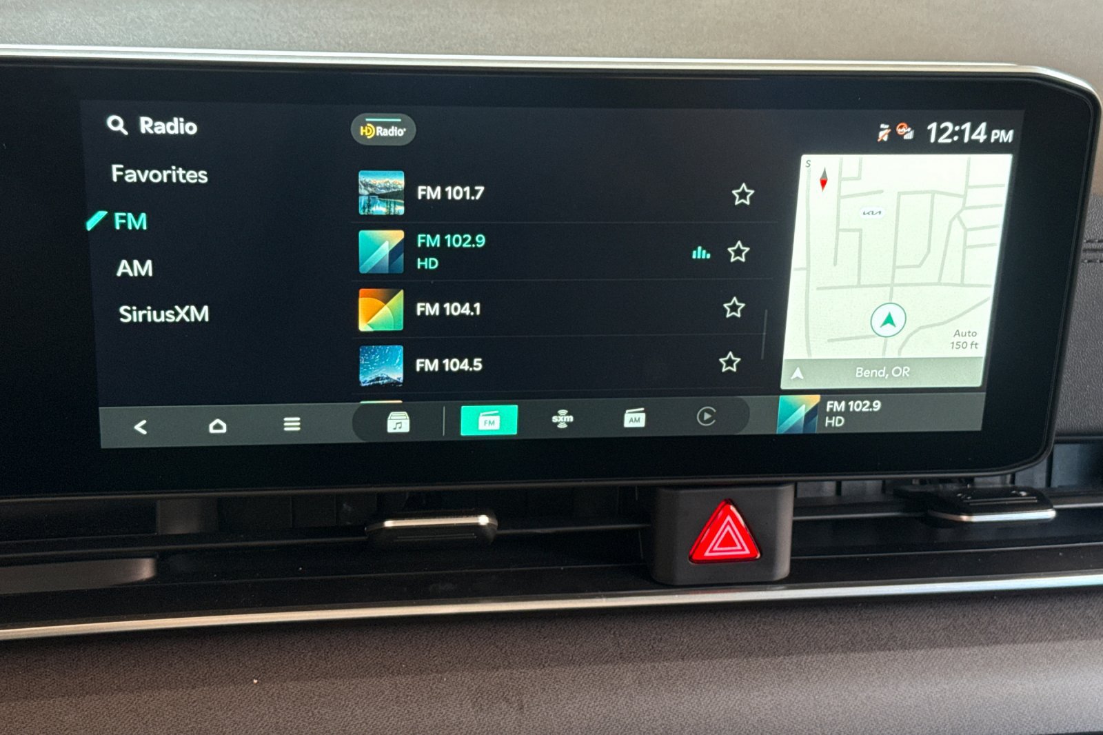 Used 2026 Kia Carnival EX FWD image 19