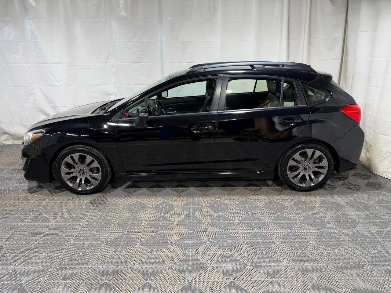 Used 2016 Subaru Impreza 2.0i Sport Limited w/ Popular Package #1 AWD/4WD image 5